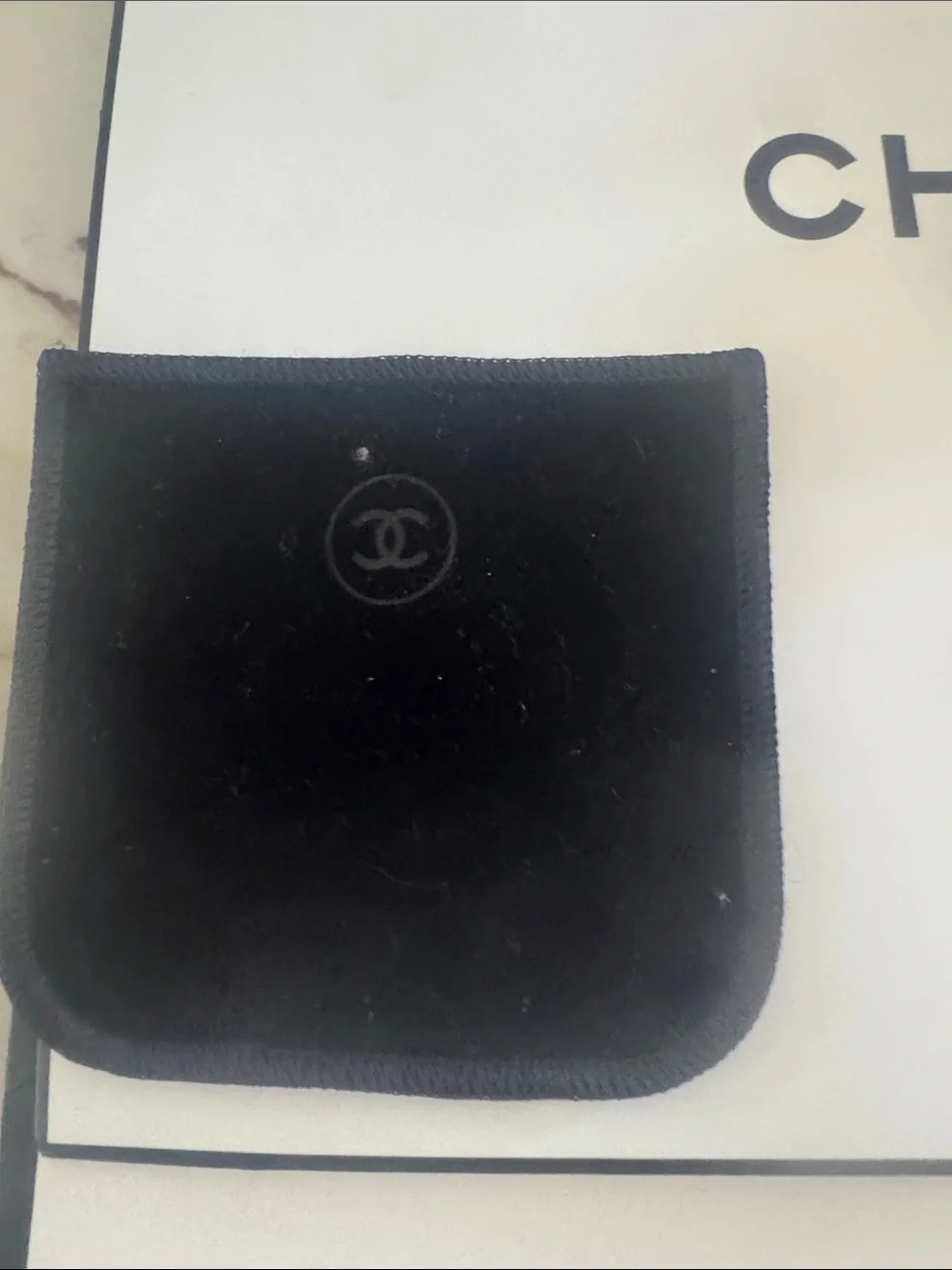 CHANEL collection shopping